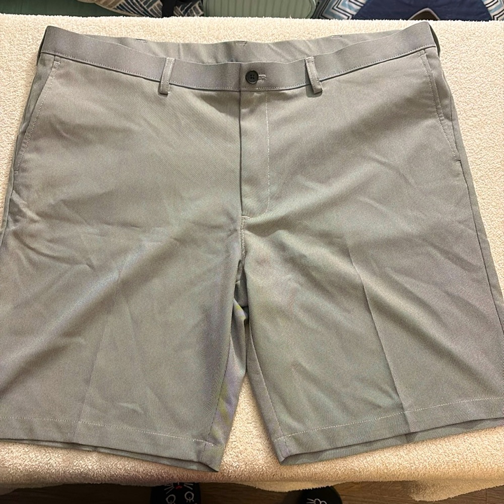 Haggar polyester shorts size 44